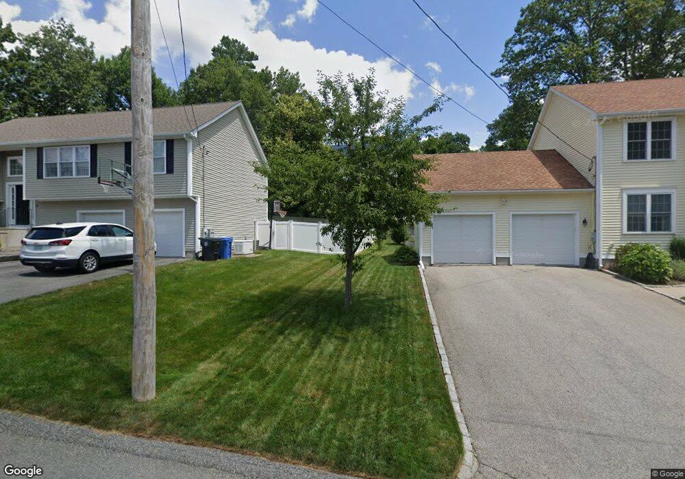 10 Hickory Rd, Cumberland, RI 02864 - photo 1