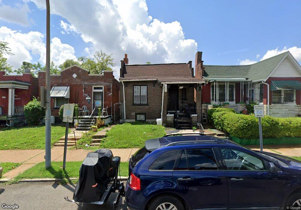 4380 Penrose St, Saint Louis, MO 63115 - photo 1