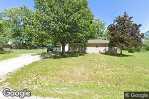 323 Schoch Dr, Mendon, IL 62351