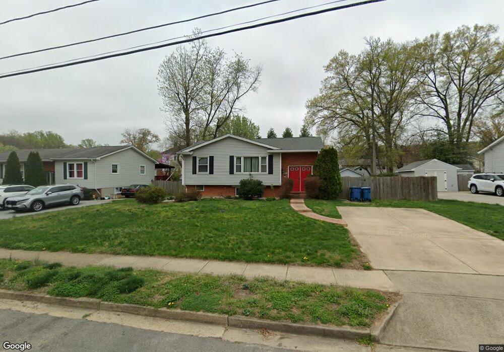 7505 Devries Dr, Lorton, VA 22079 - photo 1