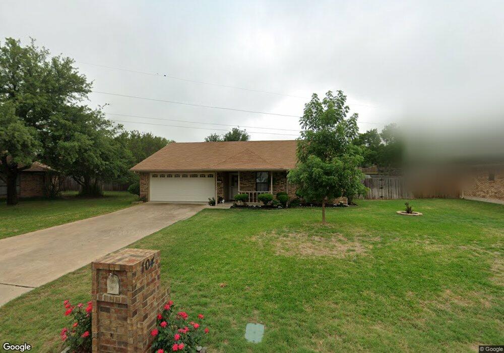 104 Guinevere Ct, Weatherford, TX 76086 - photo 1