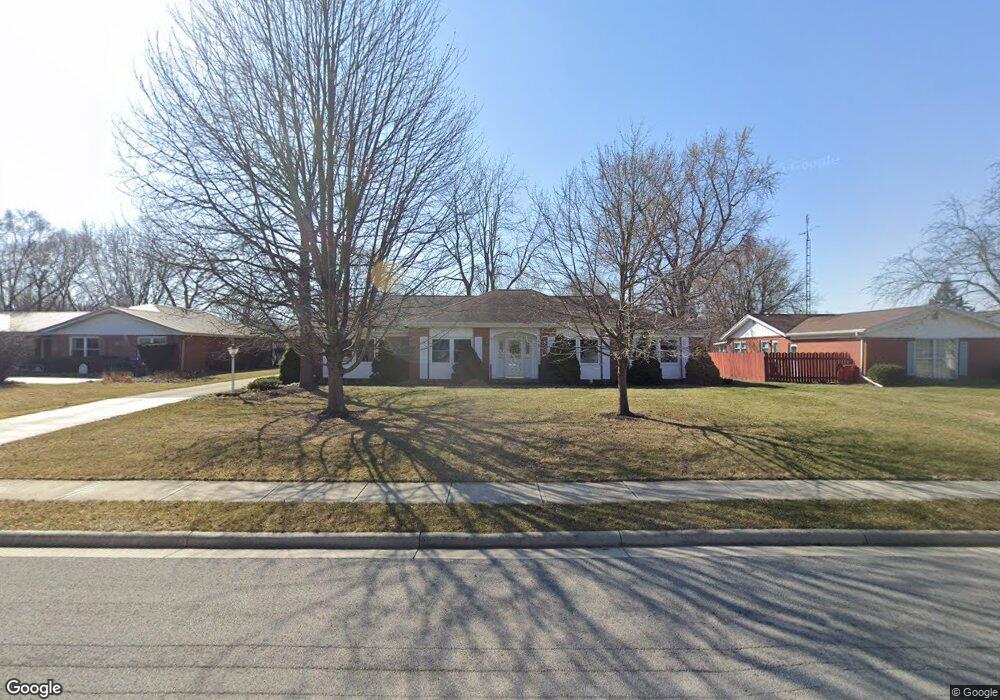 415 E Lima Ave, Ada, OH 45810 - photo 1