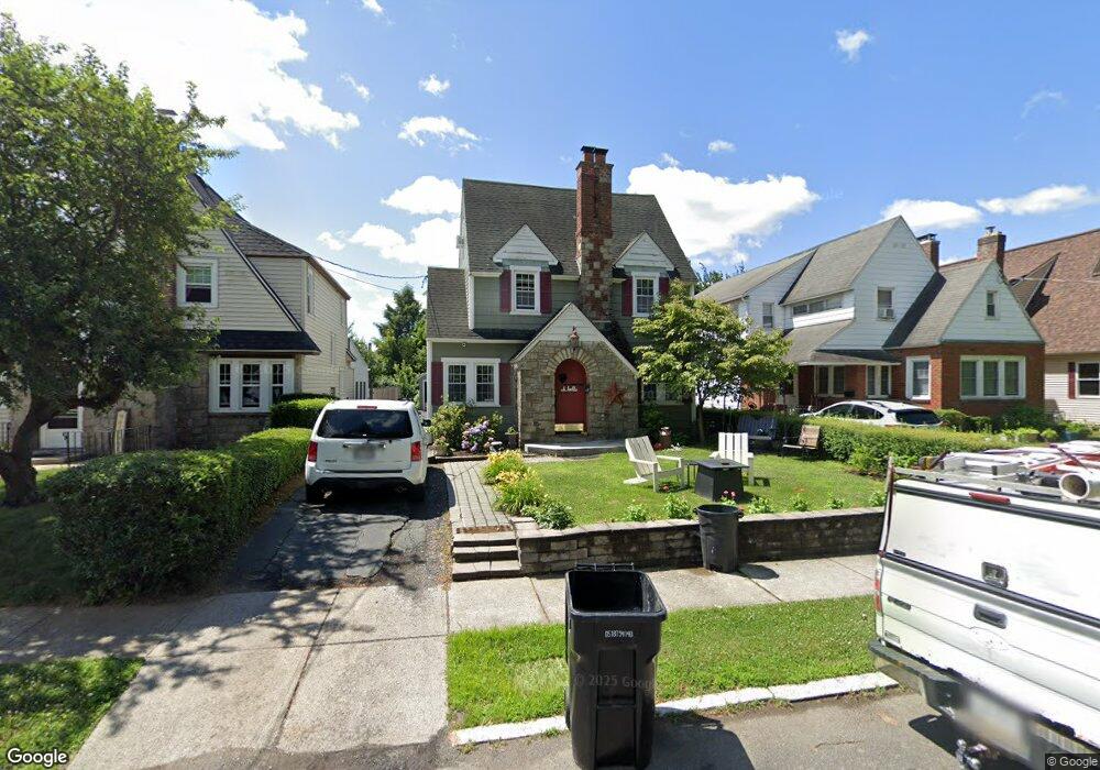 338 Marshland Ct, Troy, NY 12180 - photo 1