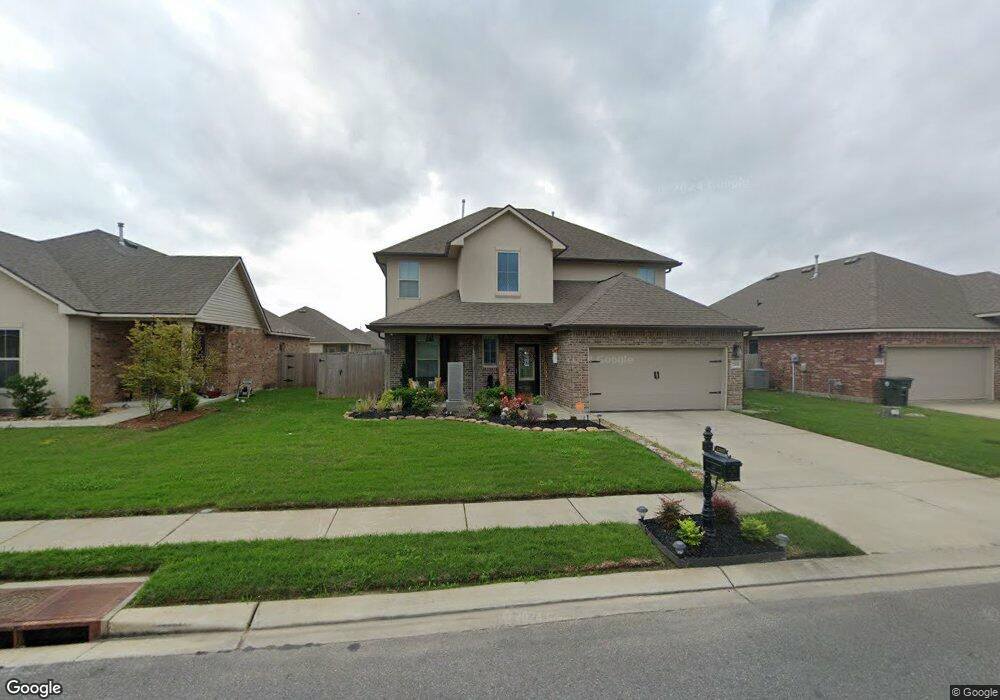 2208 N Lake Michele Cir, Lake Charles, LA 70607 - photo 1