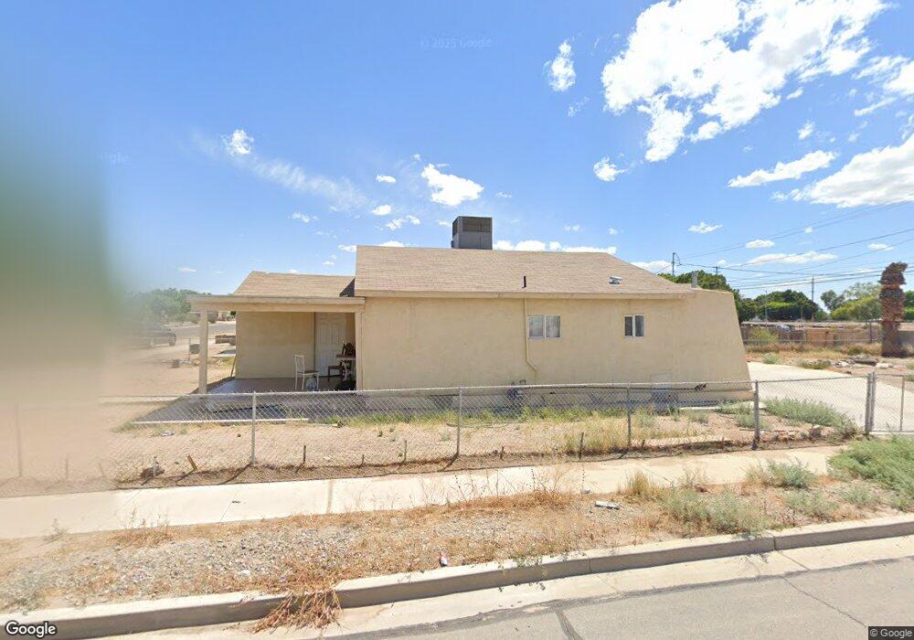 402 S 10th Ave, Yuma, AZ 85364 - photo 1