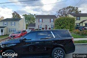 15 Fernwood Ct, Clifton, NJ 07011