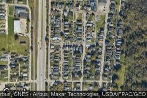 30 11th St, McMechen, WV 26040