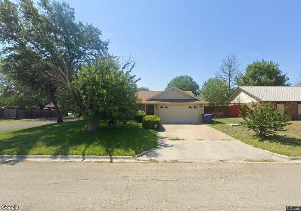 1016 N 4th St, Copperas Cove, TX 76522 - photo 1