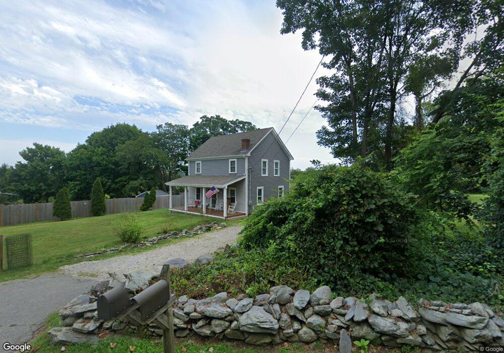 1270 Wapping Rd, Middletown, RI 02842 - photo 1