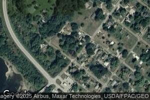 201 9th St, Eldon, IA 52554