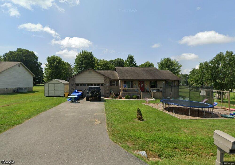 34 Lakyn Dr, Crossville, TN 38571 - photo 1