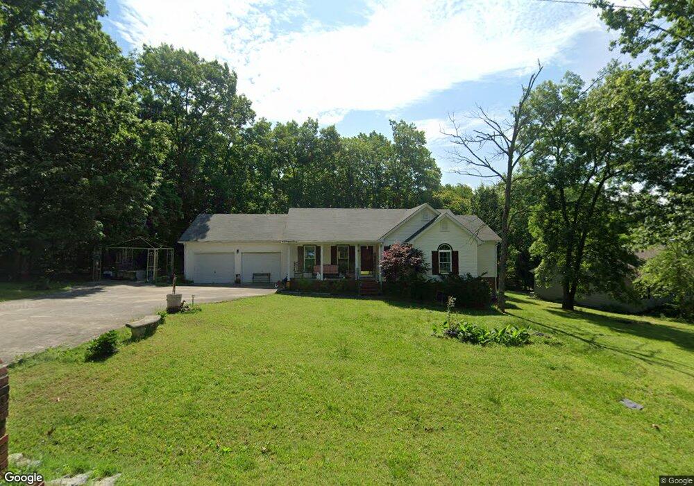 320 Hilltop Dr, Shelbyville, TN 37160 - photo 1