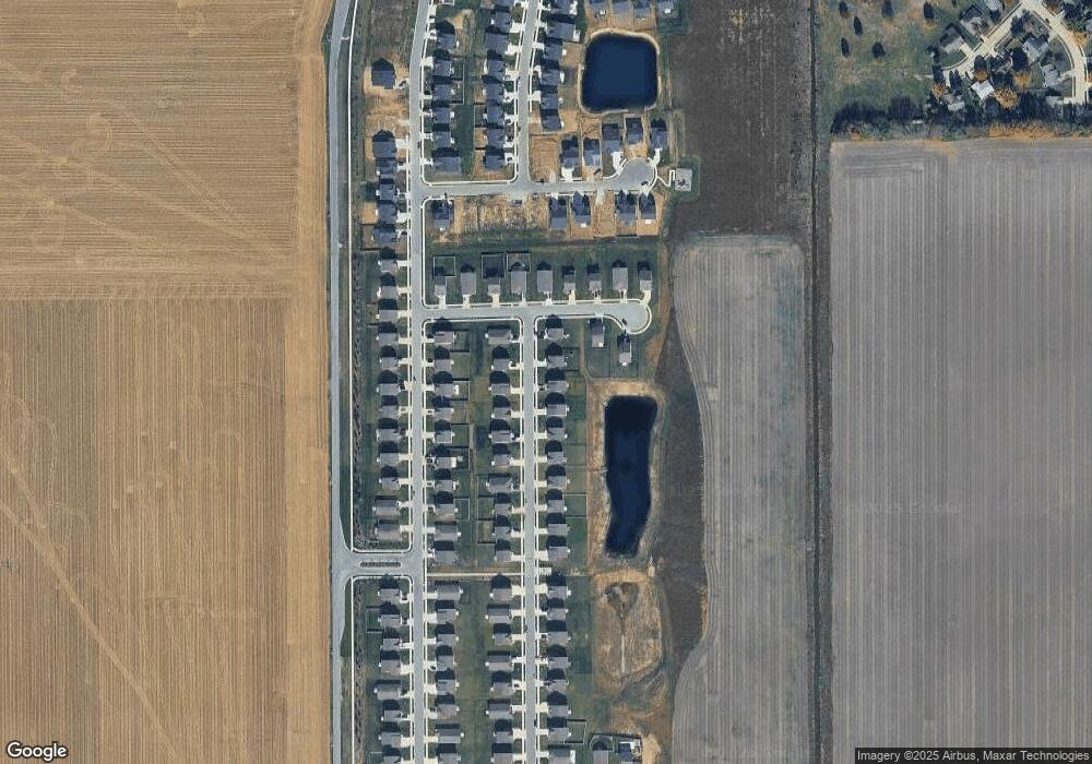 405 Switchgrass Ln, Whiteland, IN 46184 - photo 1