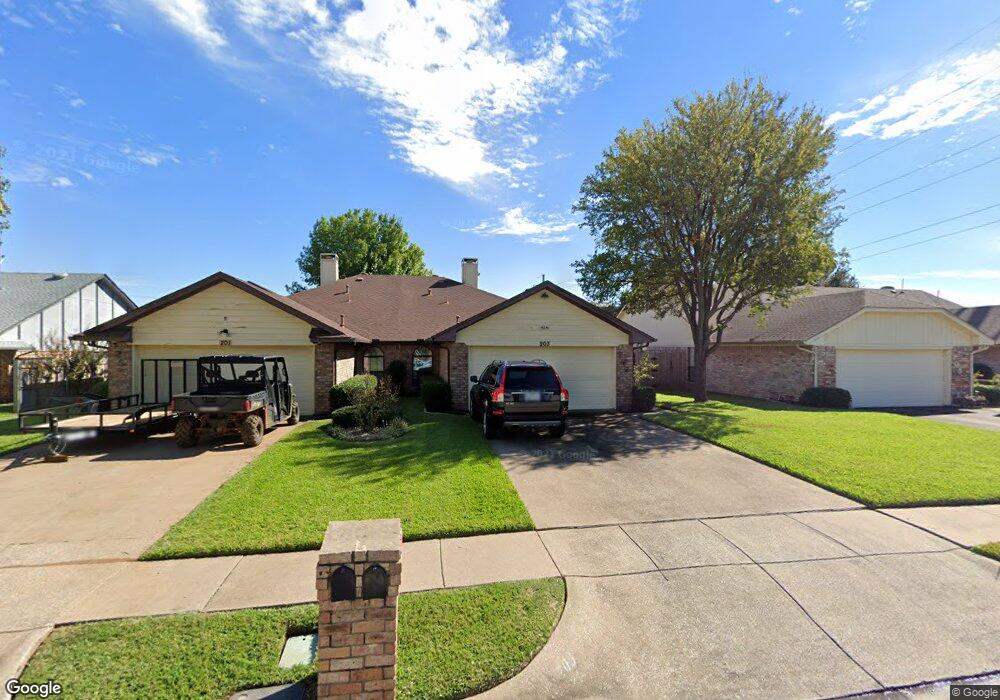 203 Mountain View Dr, Bedford, TX 76021 - photo 1