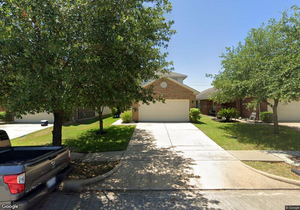 9302 Logans Run Ln, Houston, TX 77075 - photo 1