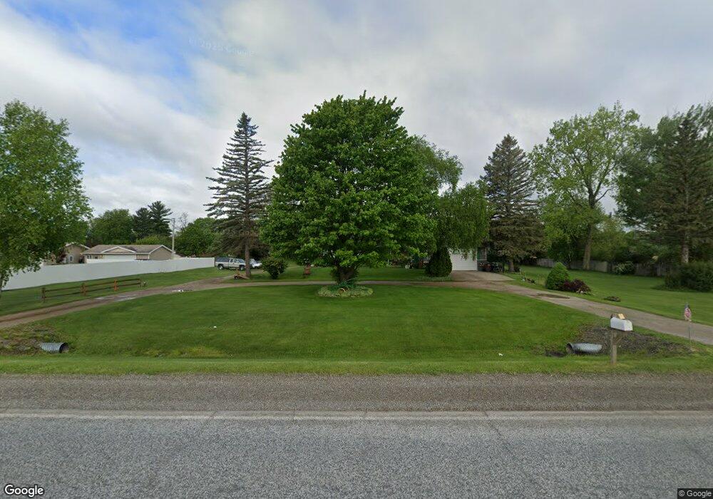 9237 N Elms Rd, Clio, MI 48420 - photo 1