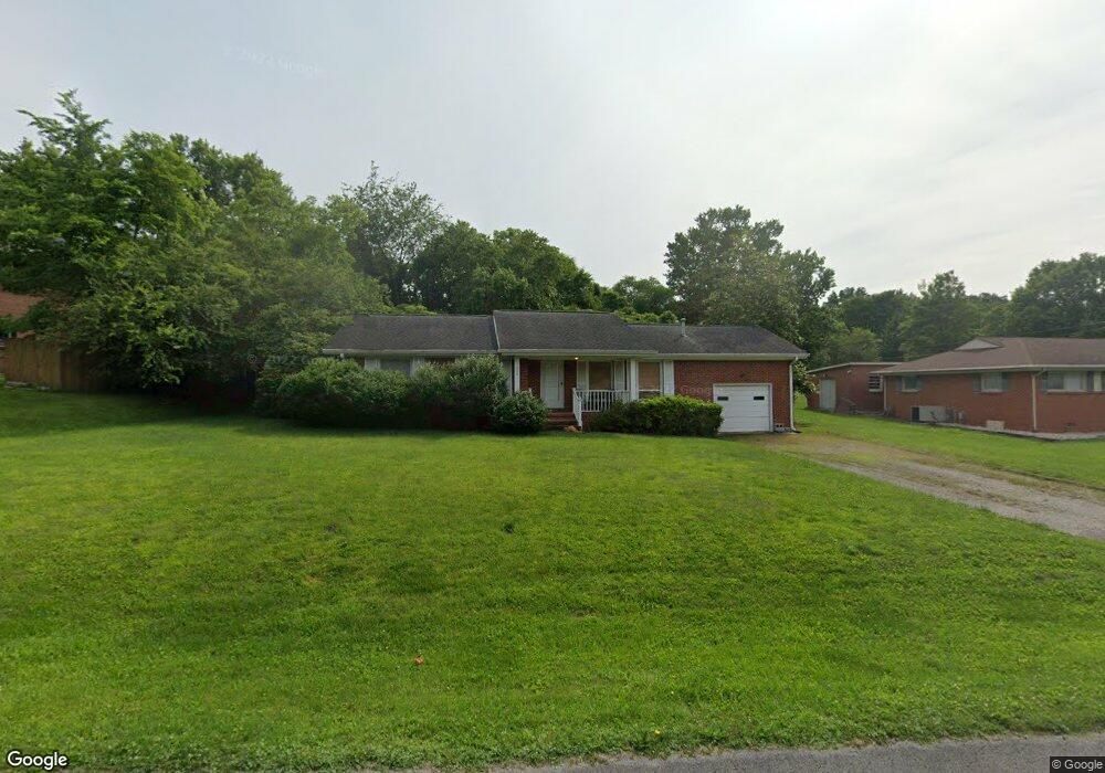 1008 Sycamore Dr, Manchester, TN 37355 - photo 1