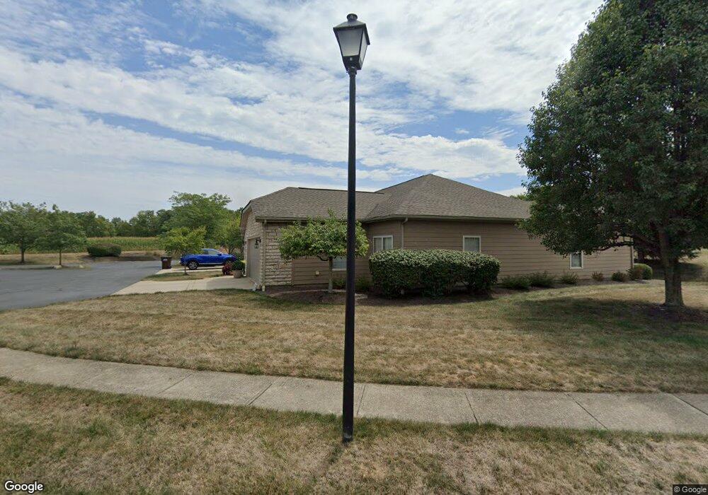 104 Camber Dr, Circleville, OH 43113 - photo 1