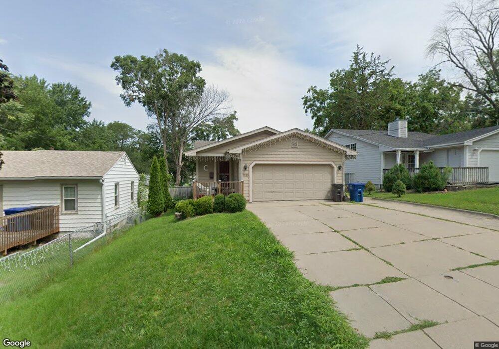 1123 Wade St, Des Moines, IA 50315 - photo 1