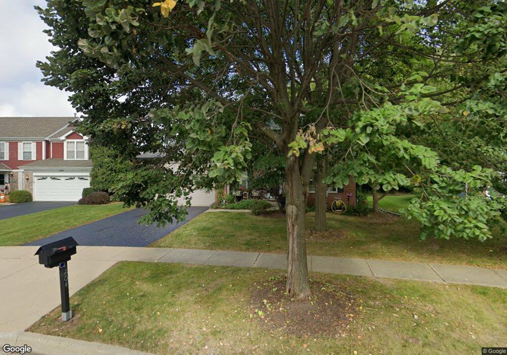 1204 Mayfair Dr, Carpentersville, IL 60110 - photo 1