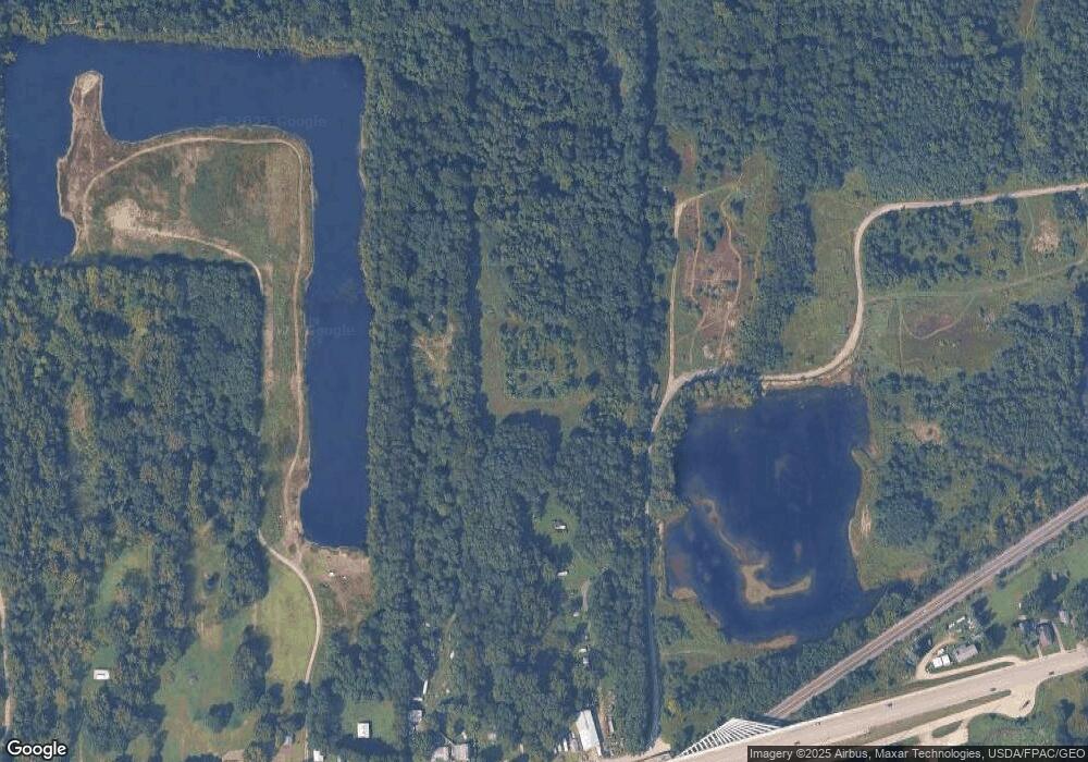 4429 Overpass Dr, Conneaut, OH 44030 - photo 1