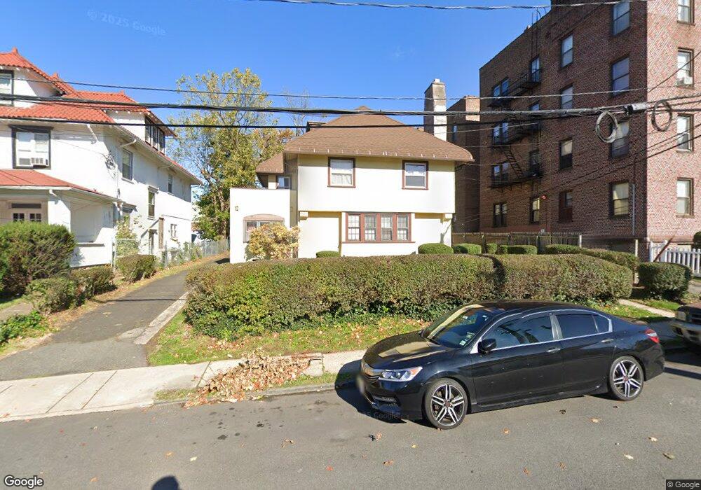 455 Mountainview Ave, Orange, NJ 07050 - photo 1