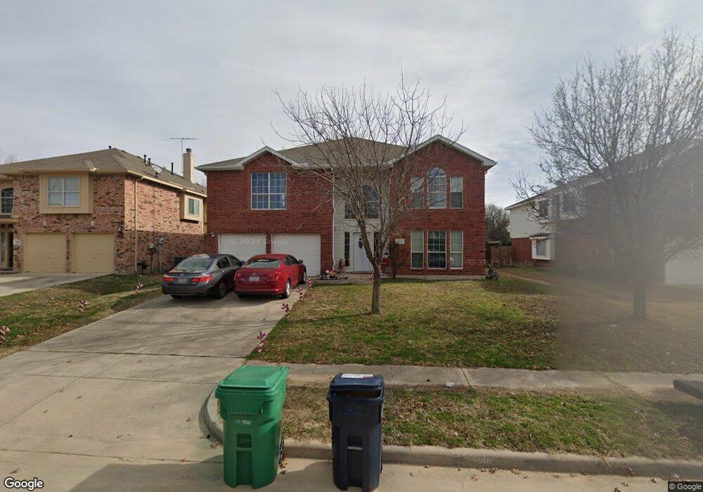 7113 Livingston Dr, Denton, TX 76210 - photo 1