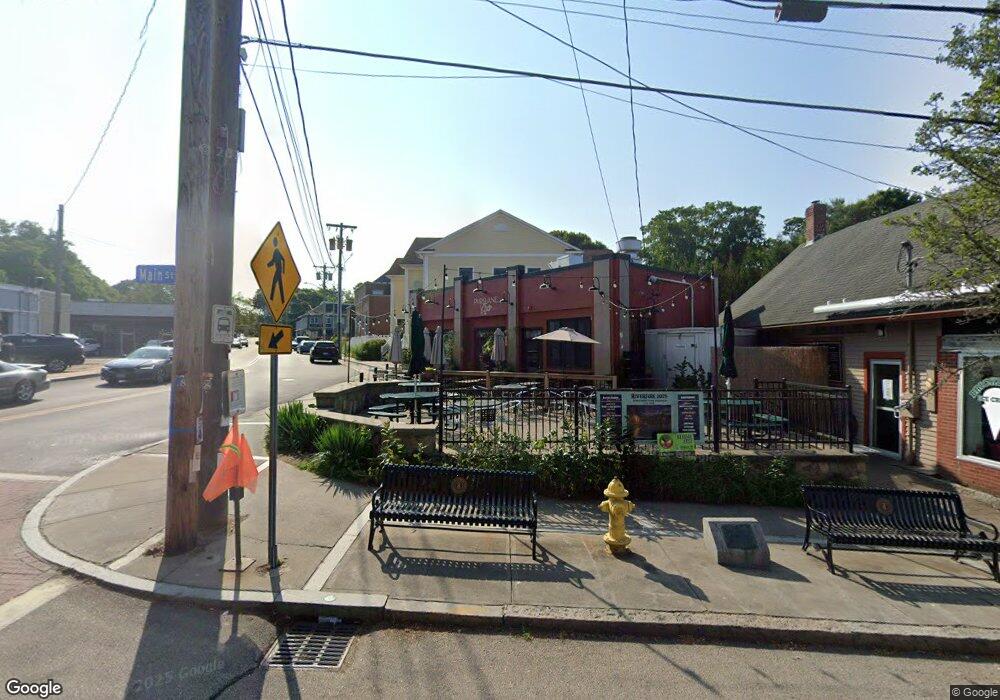 318 Main St, South Kingstown, RI 02879 - photo 1