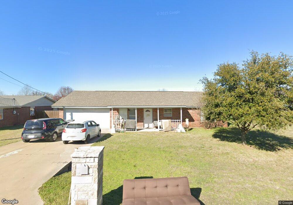 3142 Shady Grove Cir, Granbury, TX 76049 - photo 1