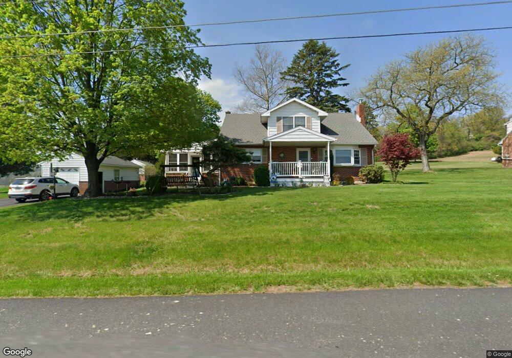 1168 Rickenbach Rd, Reading, PA 19605 - photo 1