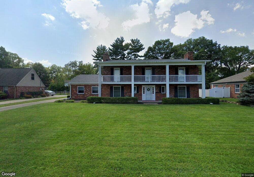 2644 Chestnut St, Columbus, IN 47201 - photo 1