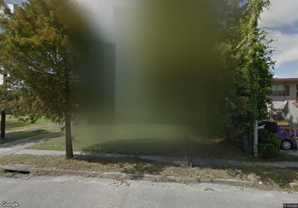 5615 Lockwood Dr, Houston, TX 77026 - photo 1