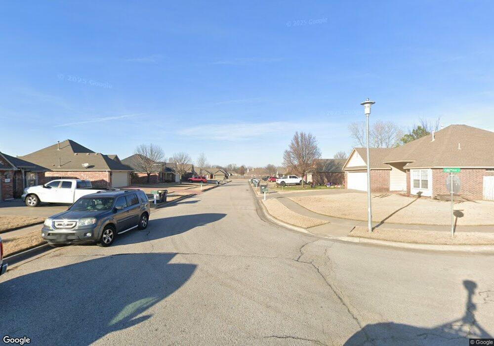 14615 S Oak St, Glenpool, OK 74033 - photo 1