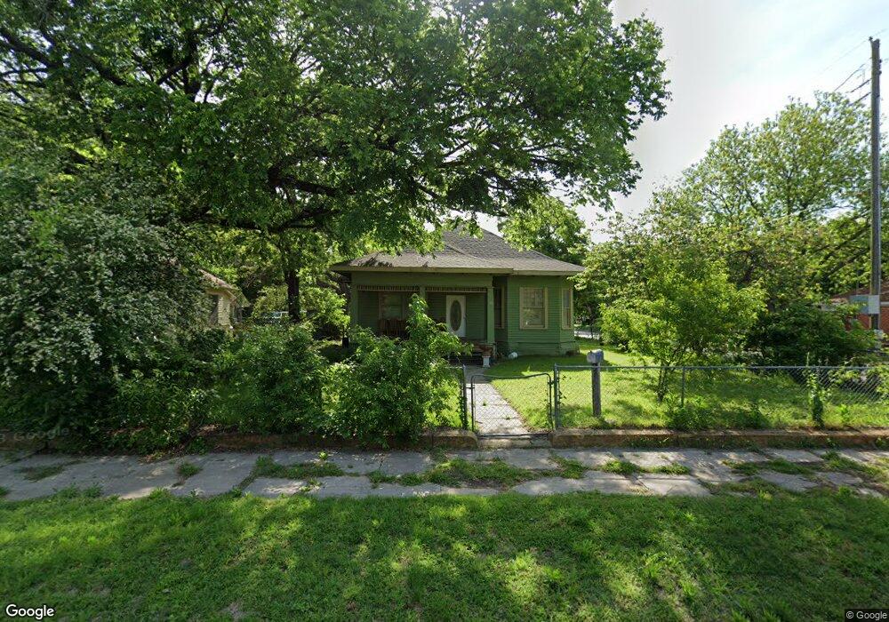 800 N Dixon St, Gainesville, TX 76240 - photo 1