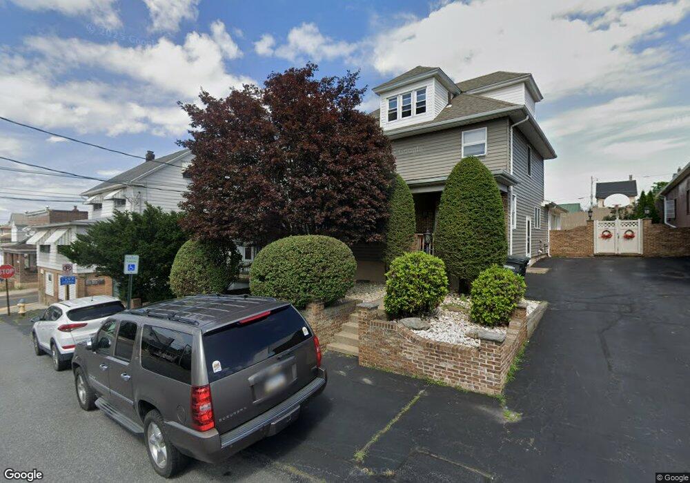 793 N Locust St, Hazleton, PA 18201 - photo 1