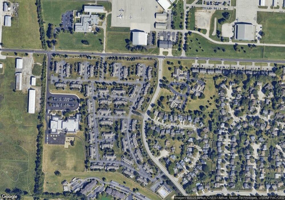 5666 Wigmore Dr unit 53A, Columbus, OH 43235 - photo 1