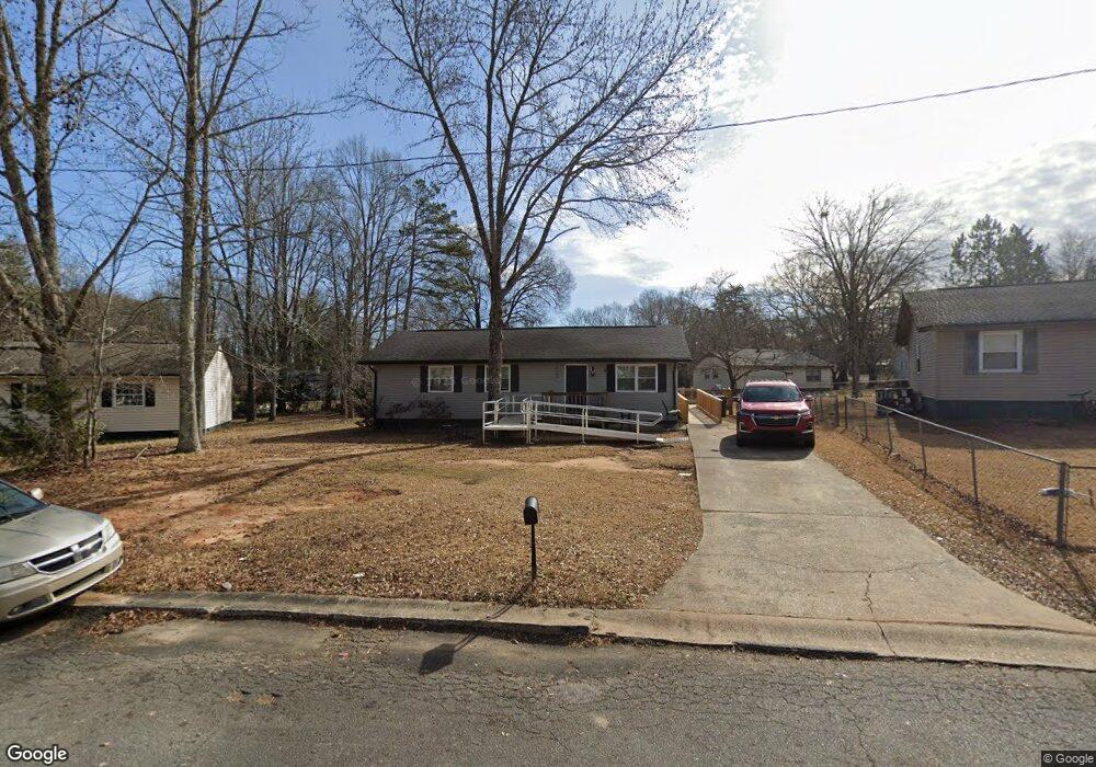 112 Queensgate Rd, Clover, SC 29710 - photo 1