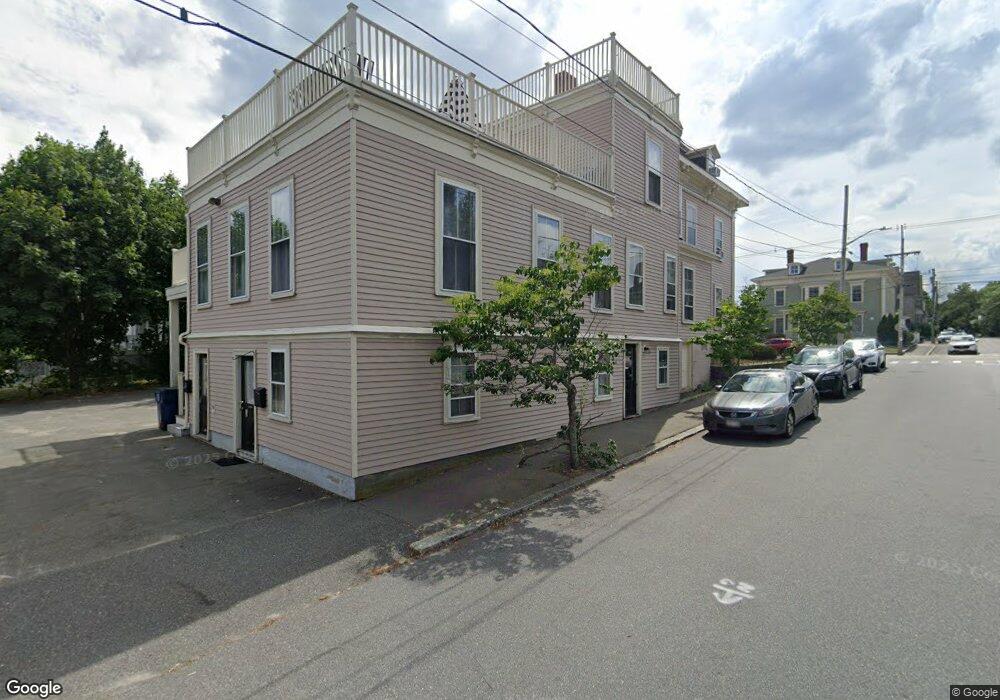 267 Lafayette St unit 2, Salem, MA 01970 - photo 1