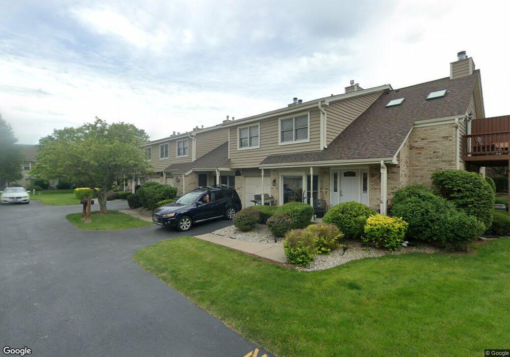 1908 Wisteria Ct unit 5, Naperville, IL 60565 - photo 1