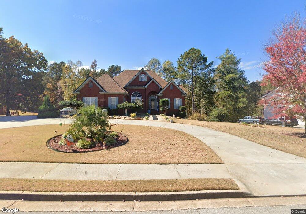 2906 Red Leaf Ct, Conyers, GA 30094 - photo 1