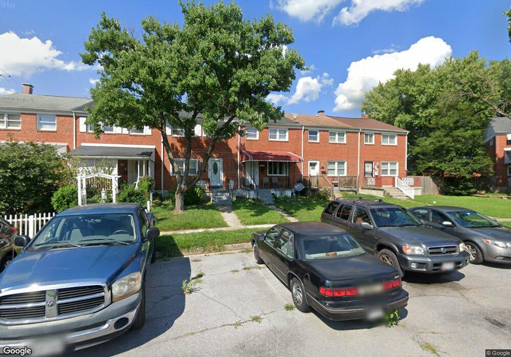 231 Southeastern Ct, Essex, MD 21221 - photo 1