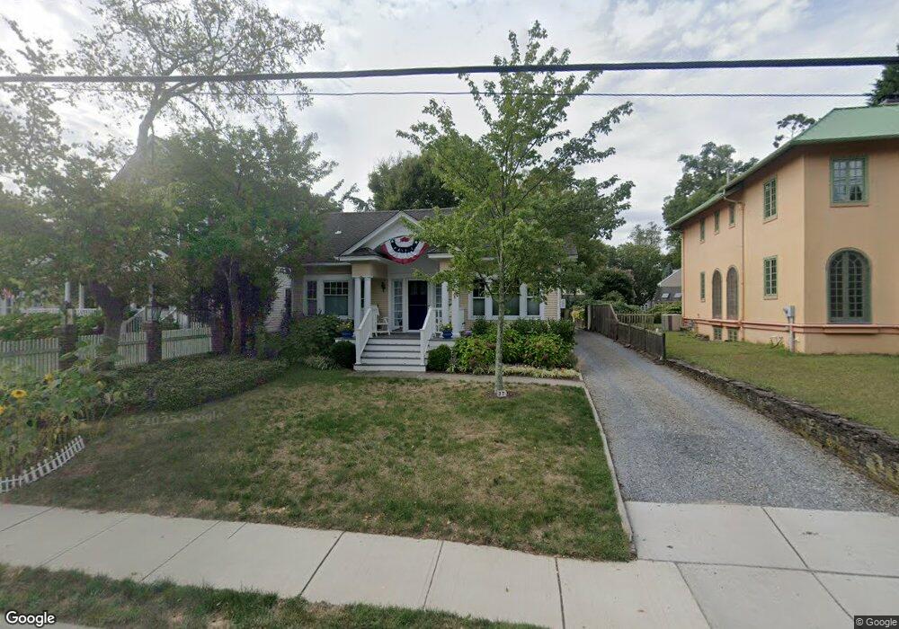 37 E River Rd, Rumson, NJ 07760 - photo 1