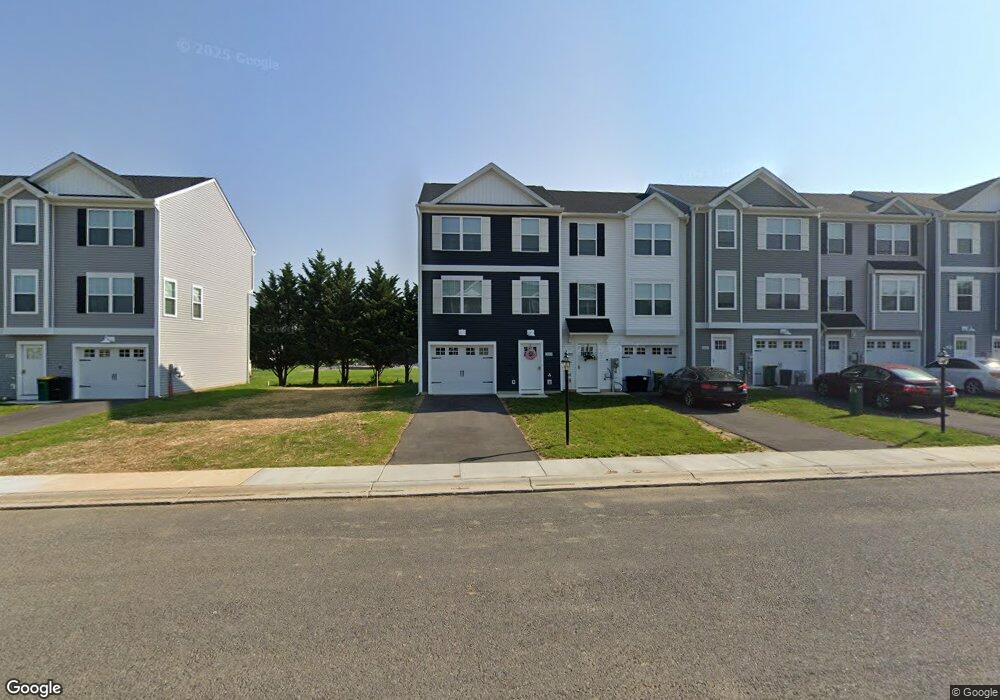 2083 Clinton Ave, Chambersburg, PA 17201 - photo 1