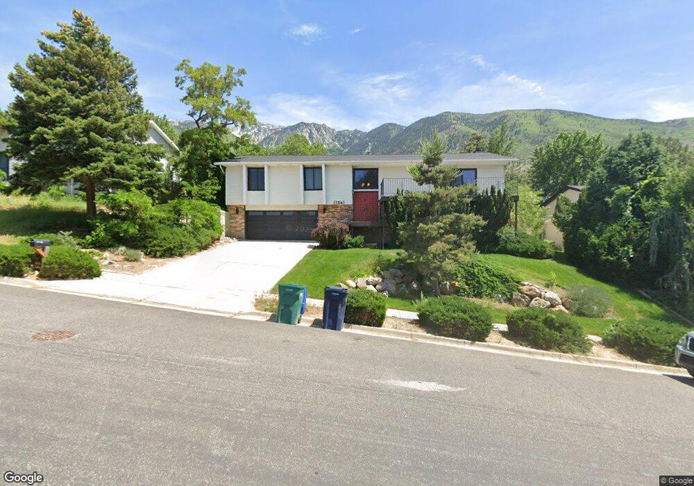 11551 S Hidden Valley Blvd, Sandy, UT 84092 - photo 1