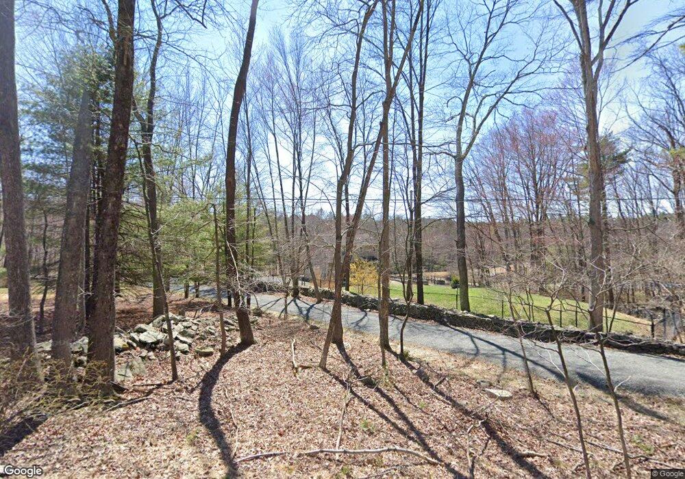 209 Husson Rd, Milford, PA 18337 - photo 1