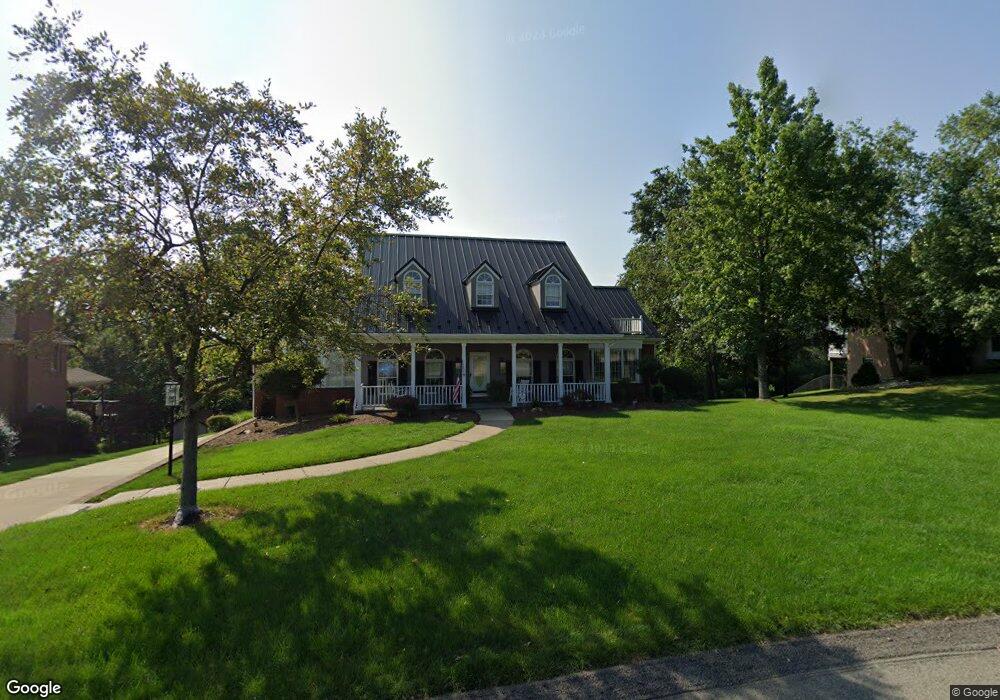 113 W Chevalier Ct, Eighty Four, PA 15330 - photo 1