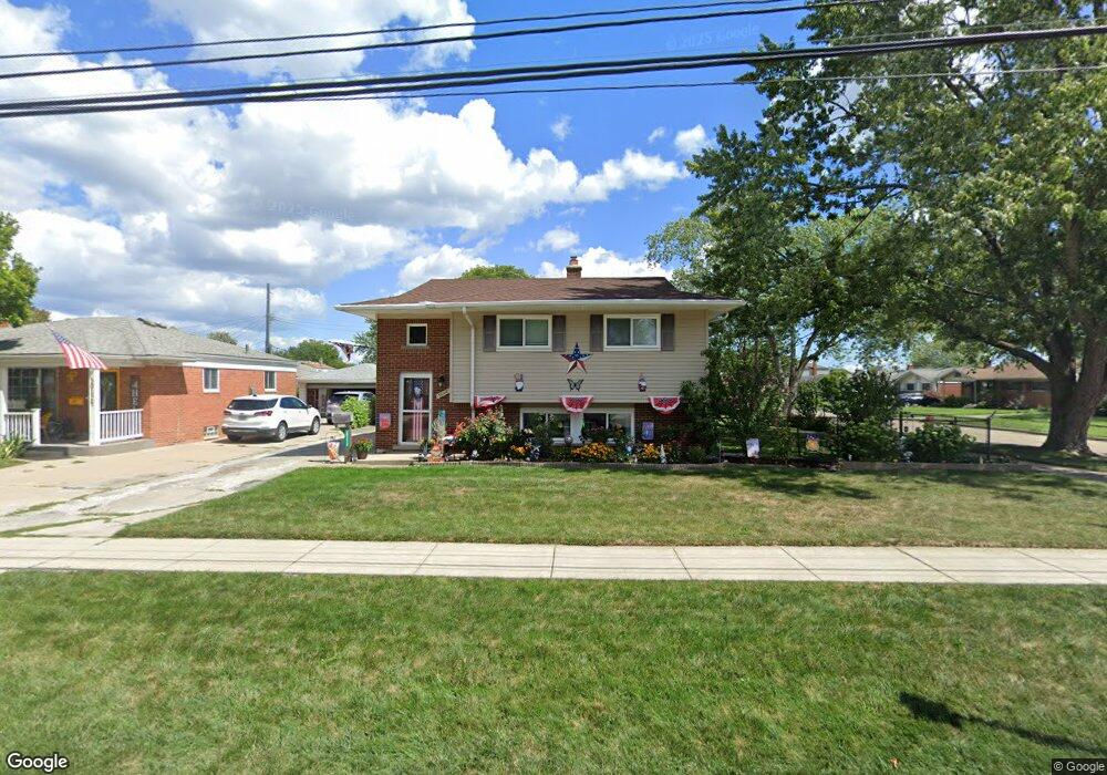 30112 Calahan Rd, Roseville, MI 48066 - photo 1