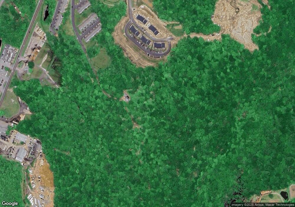 711 Lake Vista Dr unit 711, East Hampton, CT 06424 - photo 1