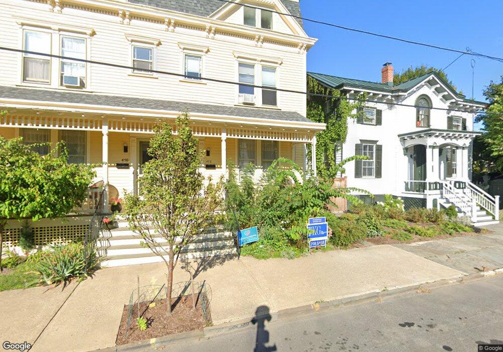 452 E Allen St, Hudson, NY 12534 - photo 1