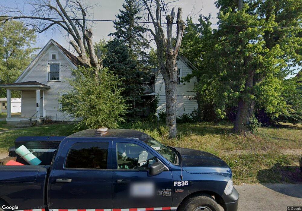 923 Fairview Ave, Lima, OH 45804 - photo 1